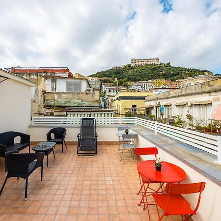 ホテル Terrazza Terzo Cardine ナポリ エクステリア 写真