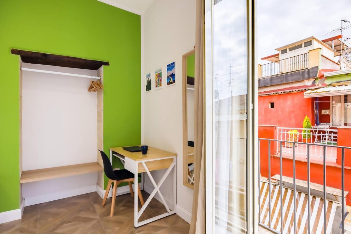 ホテル Terrazza Terzo Cardine ナポリ 部屋 写真