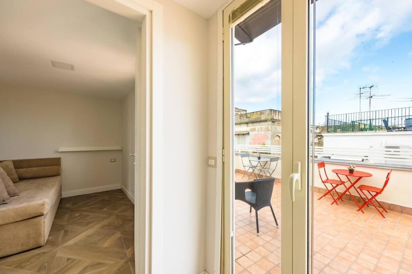 ホテル Terrazza Terzo Cardine ナポリ 部屋 写真