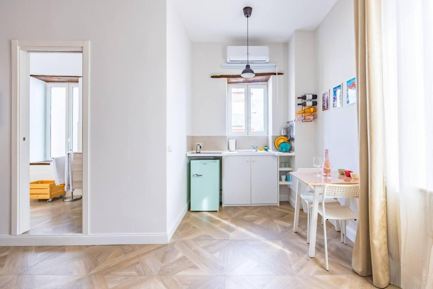 ホテル Terrazza Terzo Cardine ナポリ 部屋 写真